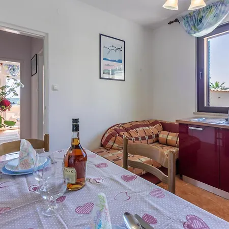 Ljiljana Apartment