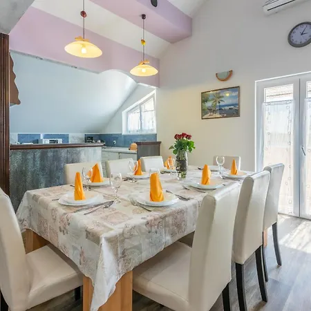 Apartment Ljiljana Supetarska Draga