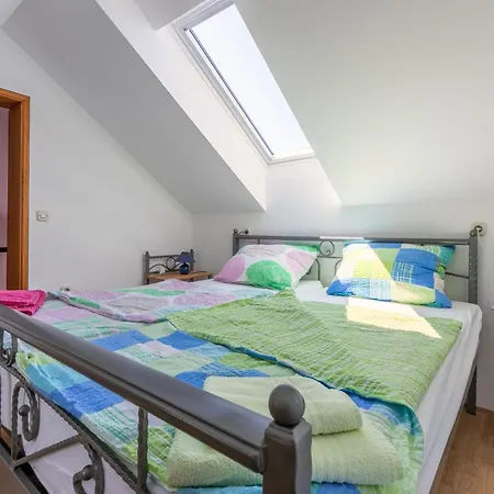 Apartment Ljiljana
