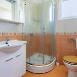 Ljiljana * Supetarska Draga