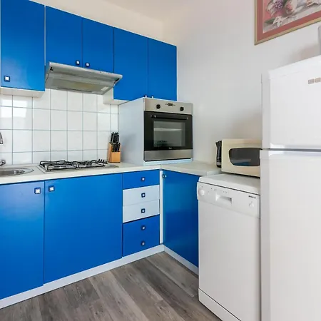 Ljiljana Apartment