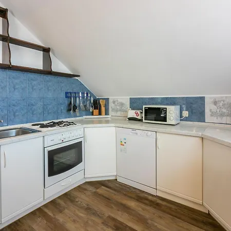 Apartment Ljiljana Supetarska Draga